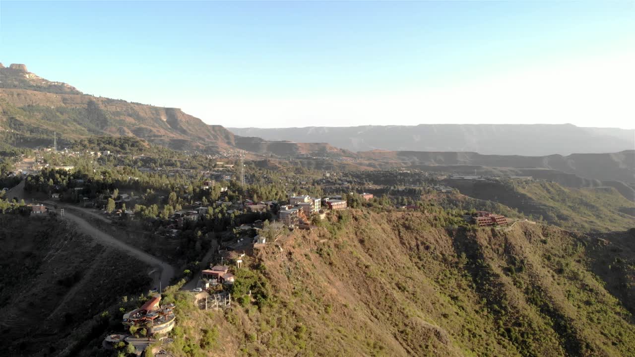 la cresta de la montaña de lalibela, lalibera, etiopía imágenes aéreas