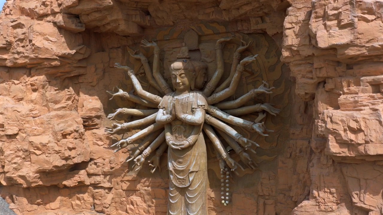 Dunhuang Silk Road Cultural Park Rock-Carved Buddhist Art, Multiple Buddha and Guanyin Cliff Carvings Replica，Aerial View of Silk Road Heritage City Cliff Buddha Statues in Dunhuang Gansu, Replica