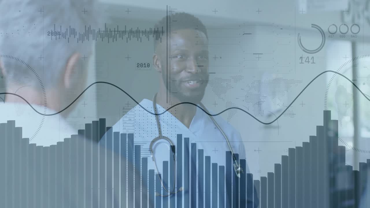 Un médecin examine les données d'un patient avec un collègue dans un couloir, lorsque des graphiques numériques apparaissent.