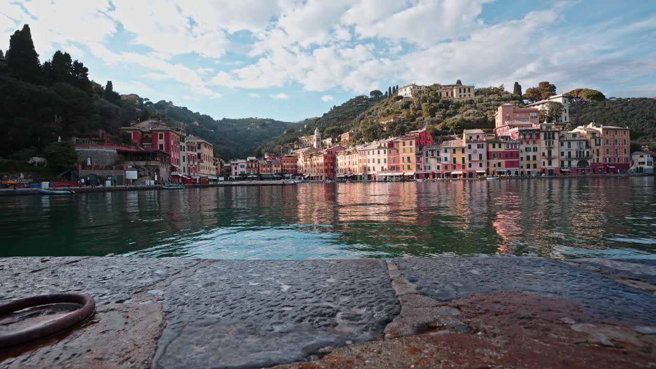 포르토피노 (portofino) - 이탈리아 리비에라의 관광지