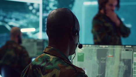 operador de telecomunicaciones que transmite información en vivo