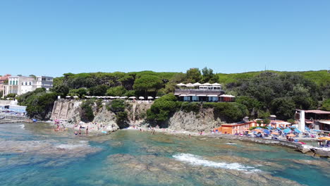 Approaching-shot-of-Cardellino-beach,-Castiglioncello