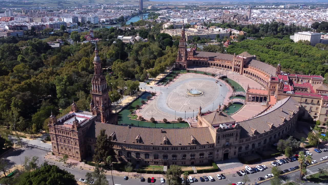 Aerial dolly over historical landmark Plaza de Espa&ntilde;a in Seville, Spain