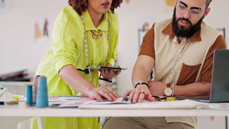 moda, asesoramiento y diseñadores que planean un diseño