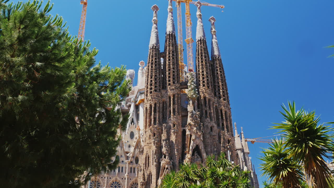 The Famous Temple Of The Sagrada Familia In Barcelona The Camera Moves In The Direction Of The Churc
