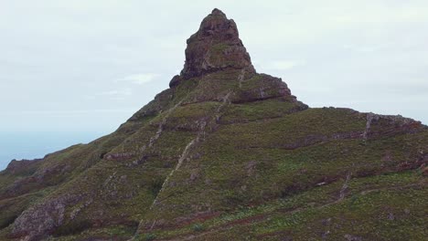 Roque-De-Taborno,-La-Mejor-Caminata-En-Tenerife,-Islas-Canarias,-España---Vista-Aérea