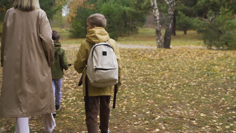 familie auf dem land