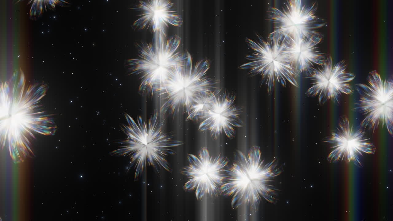 Abstrakta glödande blommor faller mot en mörk bakgrund med vertikala ljusstrålar och skimrande partiklar. Drömsk eterisk blommig bakgrund i rörelse. Idealisk för kreativa videoprojekt, evenemang, lyx.