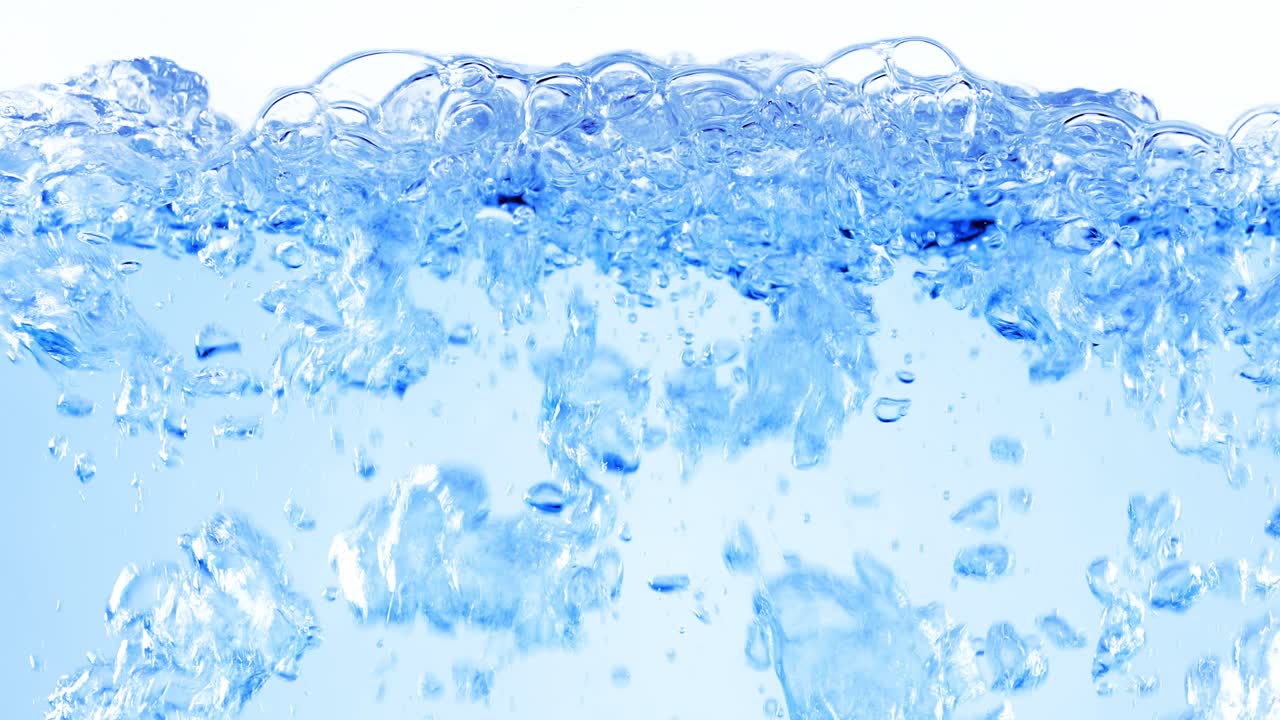 뜨거운  ⁇ 는 물 속의 거품