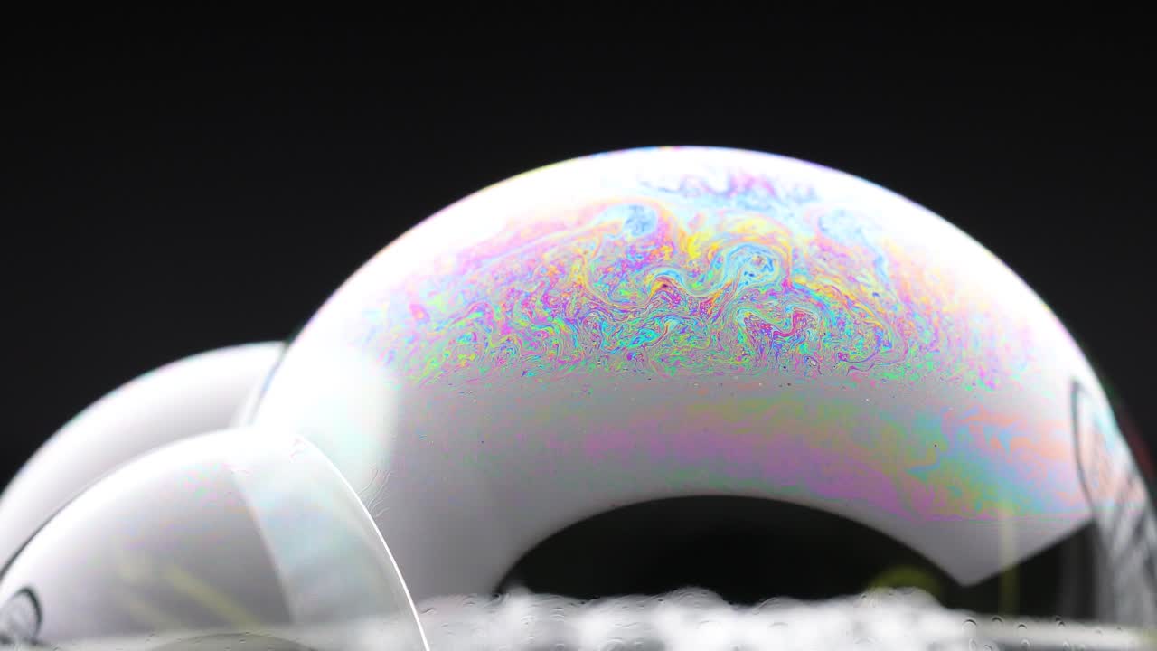 다채로운 비누 거품