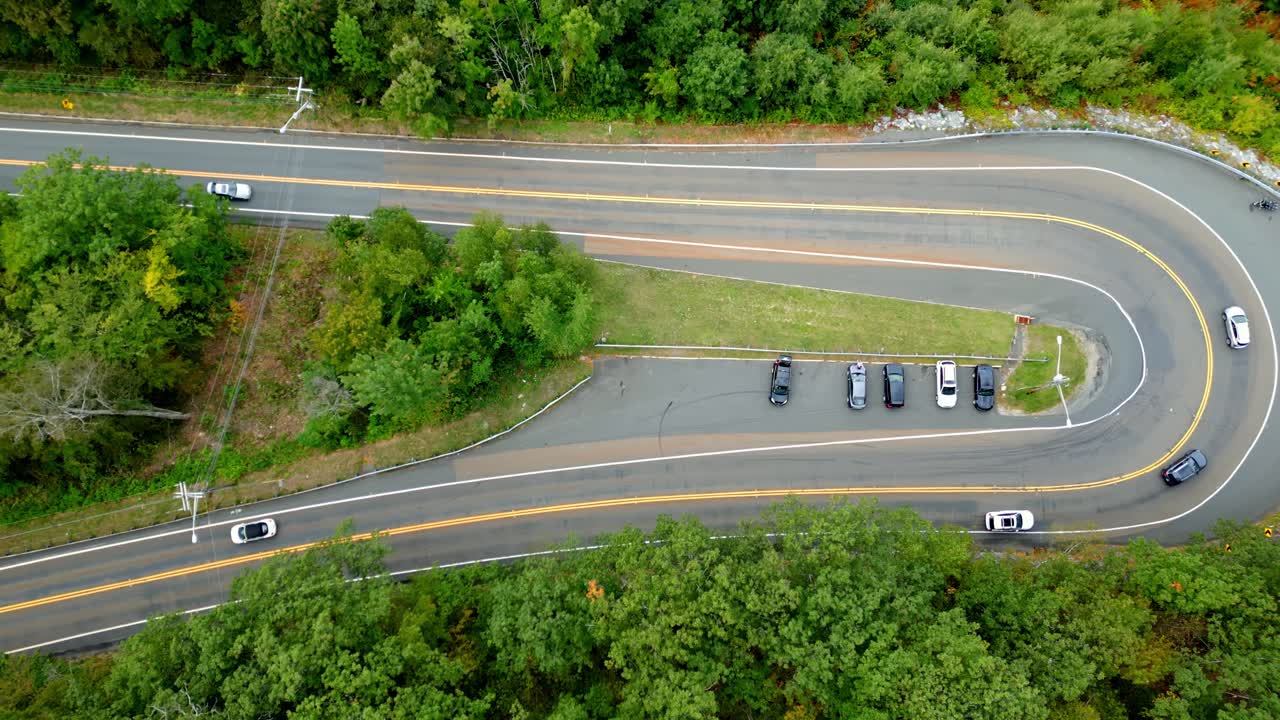 Top Down View Over Route 2 Mohawk Trail Overlook With Driving Vehicles In Massachusetts, USA - Drone Shot