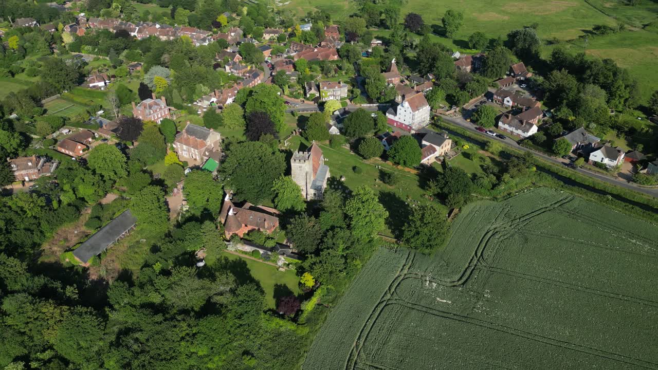 An arc-shot of Wickhambreaux village, centred on St Andrew's church