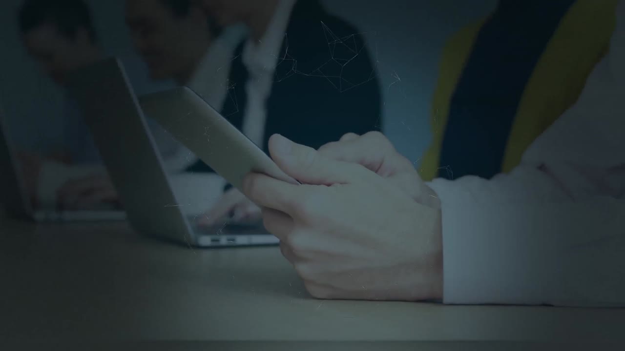 이야기하는 비즈니스 사람들에 대한 연결 네트워크의 애니메이션