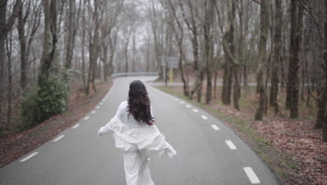 freedom wear ropa de moda para mujeres jóvenes en montseny catalunya