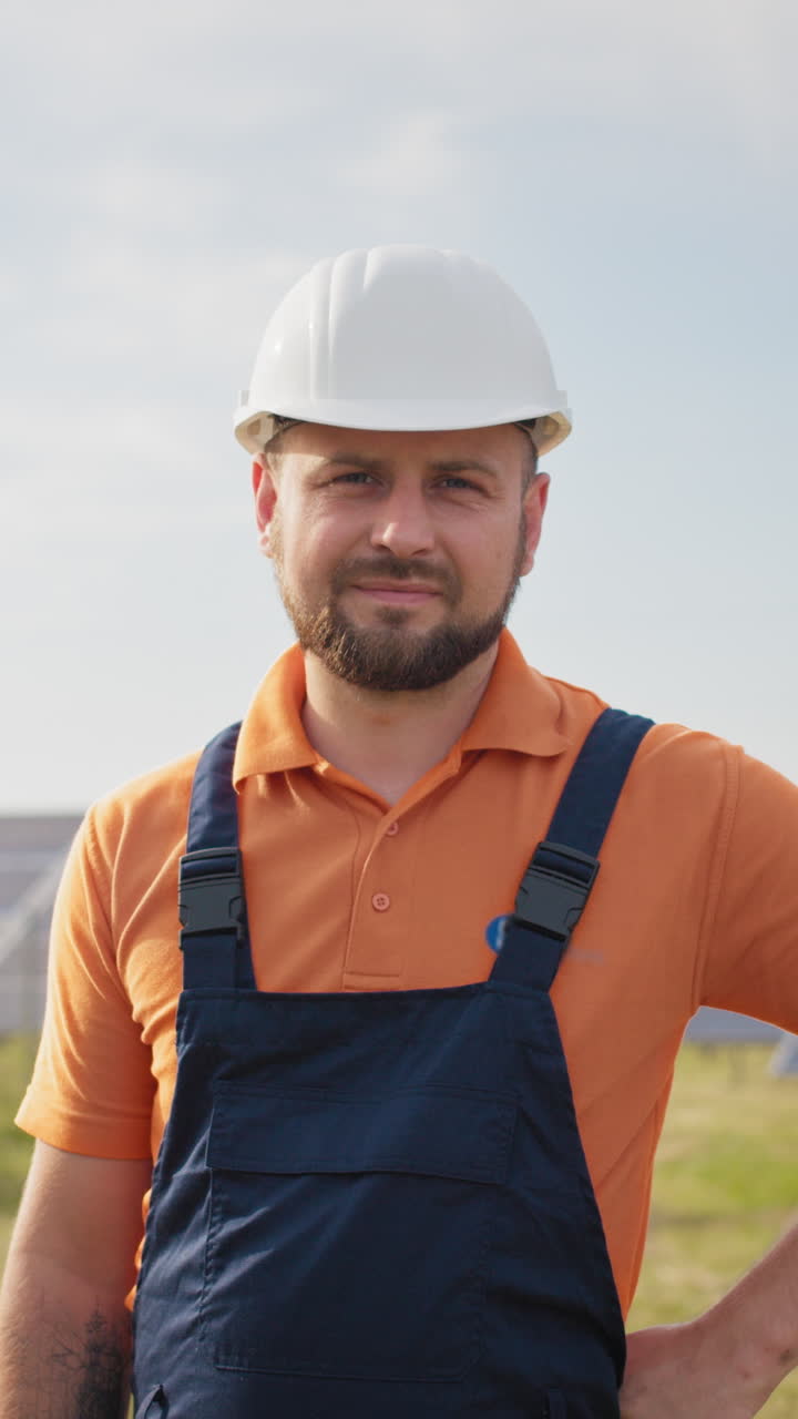 Engineer in vertical video