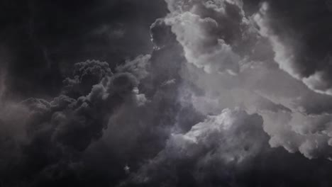 Wolken-Fliegen,-Wolken-Bewegen-Sich-Und-Gewitter-Am-Himmel