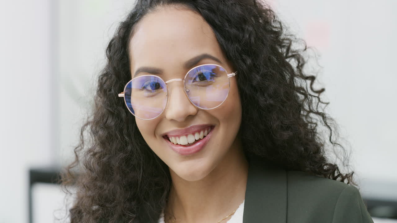 sólo otra jefa femenina.