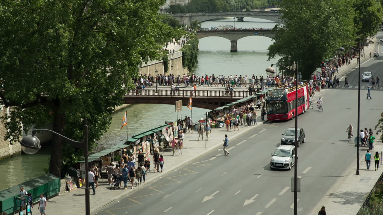 노트르담 거리 00