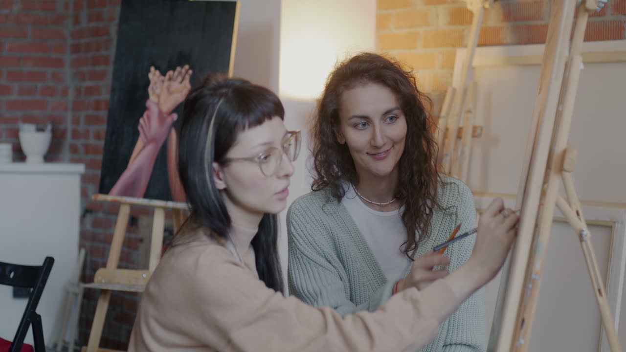 Art Class - Students Learning Painting