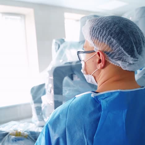 robotic surgery. medical operation involving robot. future of medicine.