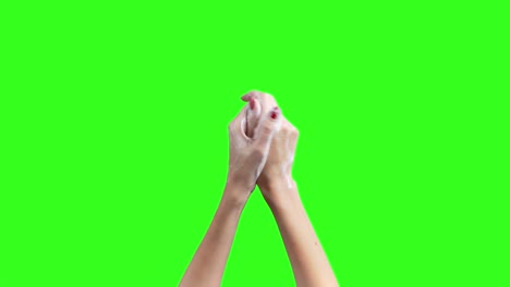 video de manos de mujeres lavadas en fondo verde