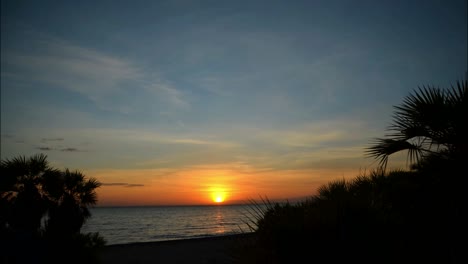 Zeitraffer-Zum-Sonnenaufgang-Am-Turkana-See