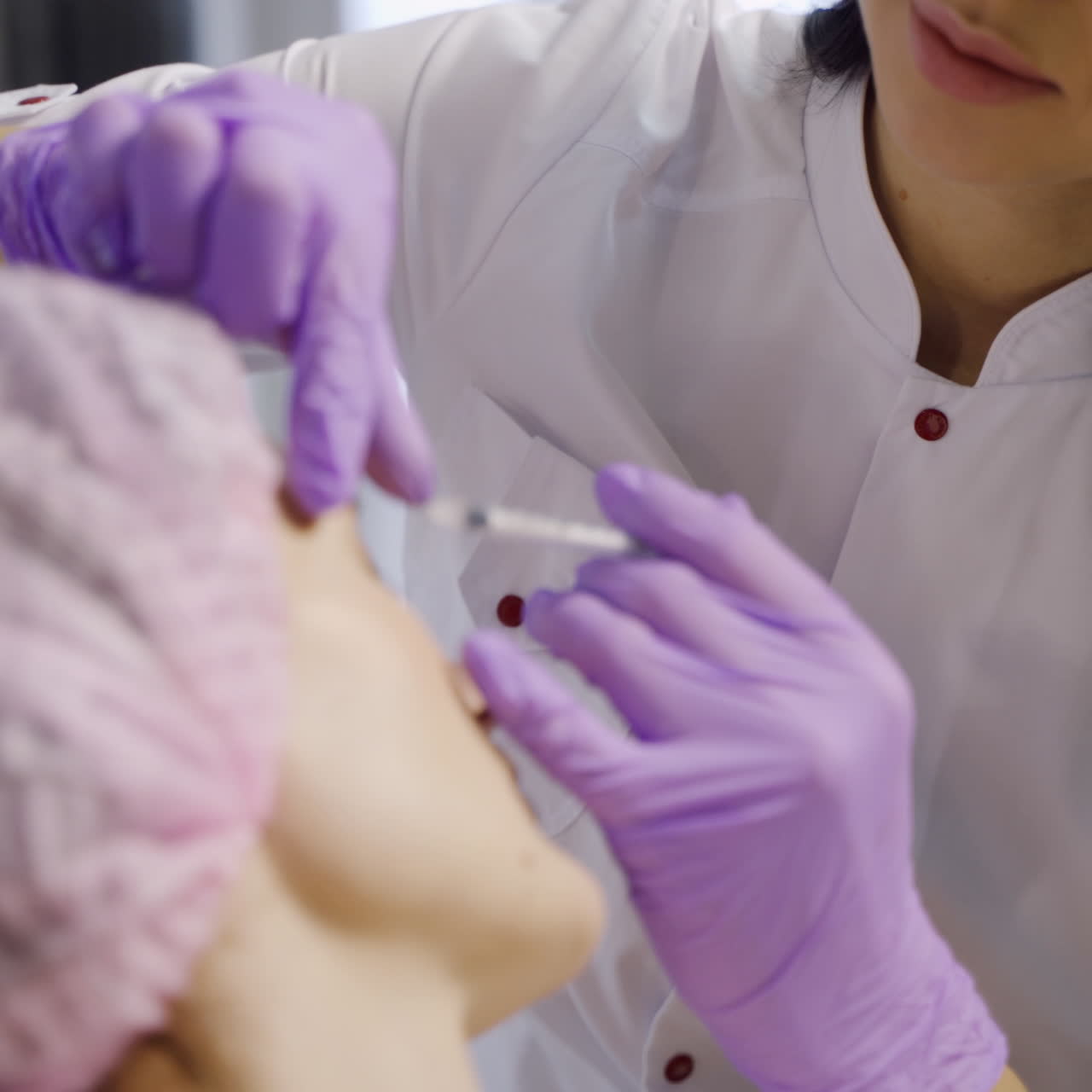 Rejuvenating facial injections. Modern cosmetology.