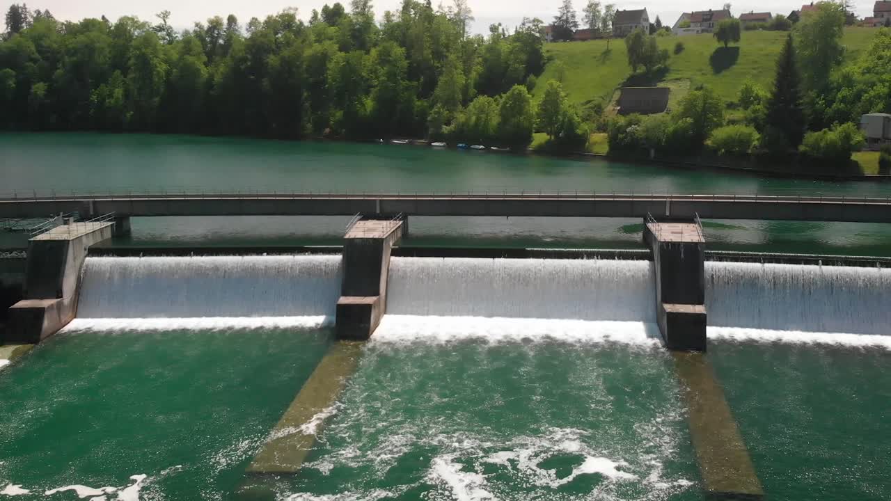 스위스 rheinau 근처 라인 강 수력 발전소