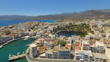 The-coastal-town-of-Agios-Nikolaos-on-the-island-of-Crete,-during-summer