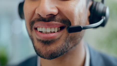 Mund-,-Mann--Und-Telemarketing-Agent-Für-Kunden