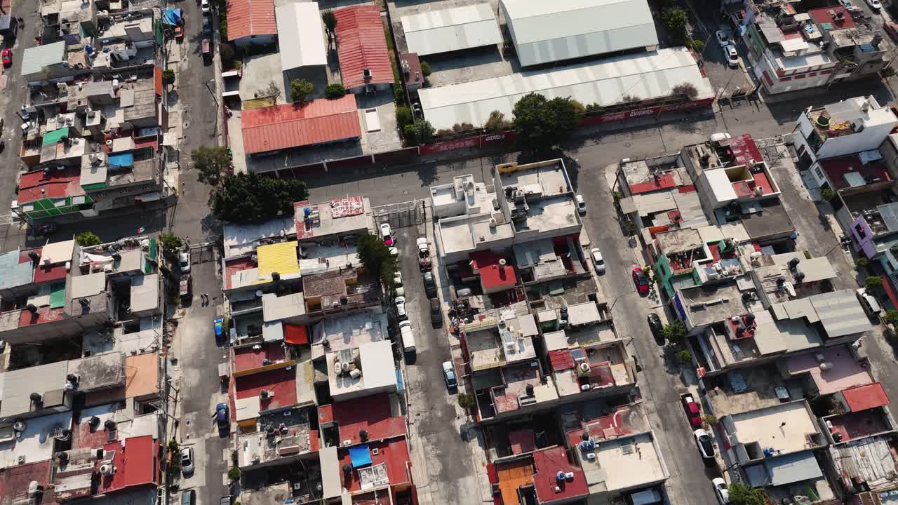 los barrios suburbanos de ecatepec filmados por un avión no tripulado