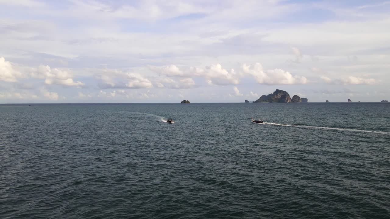 이국적인 아오낭 해변, 크라비 지방, 태국의 드론 샷