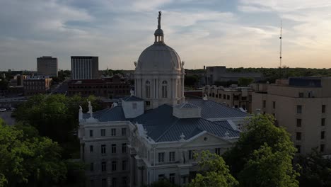 drone shot of the courthouse in downtown waco texas 4k