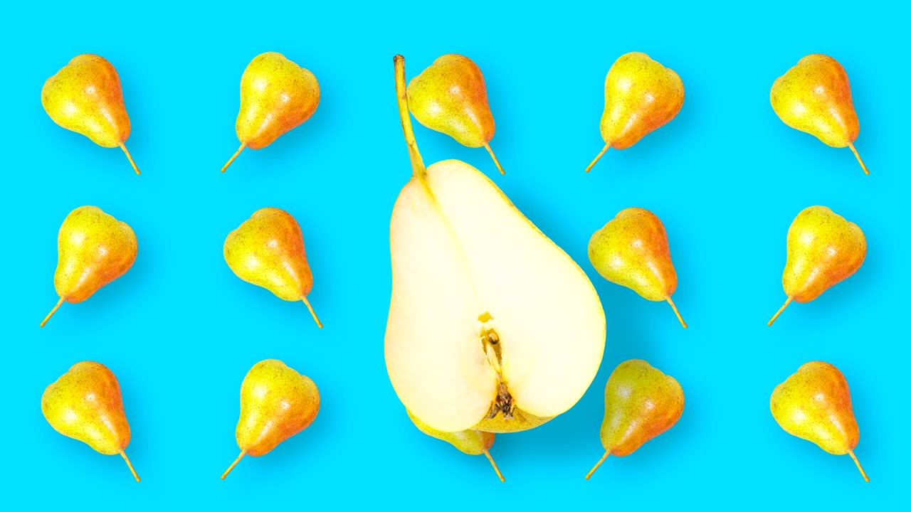 움직이고 회전하는 과일과 함께 애니메이션 영화