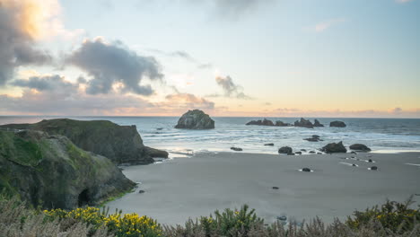 pintoresca playa de la costa de oregon