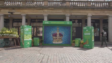 Picture-Of-Crown-Made-From-Recycled-Cans-In-Covent-Garden-London-UK