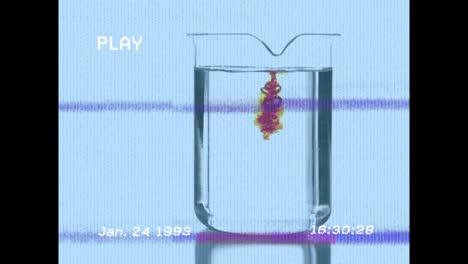 animación de la pantalla con glitch sobre el vidrio con reactivo rojo