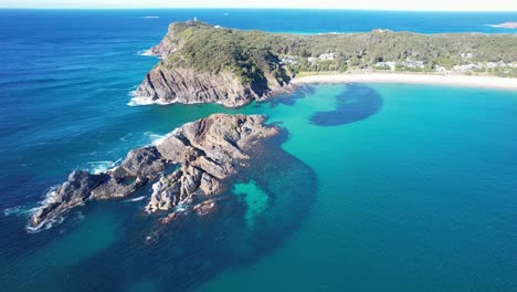 Hermosa-Y-Brillante---Playa-De-Barcos---Rocas-Focas---Costa-Norte-Central---Nueva-Gales-Del-Sur---Nsw---Australia---Toma-Aérea