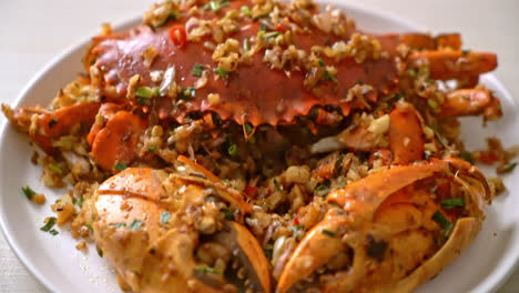 stir fried crab with spicy salt - pepper - seafood style