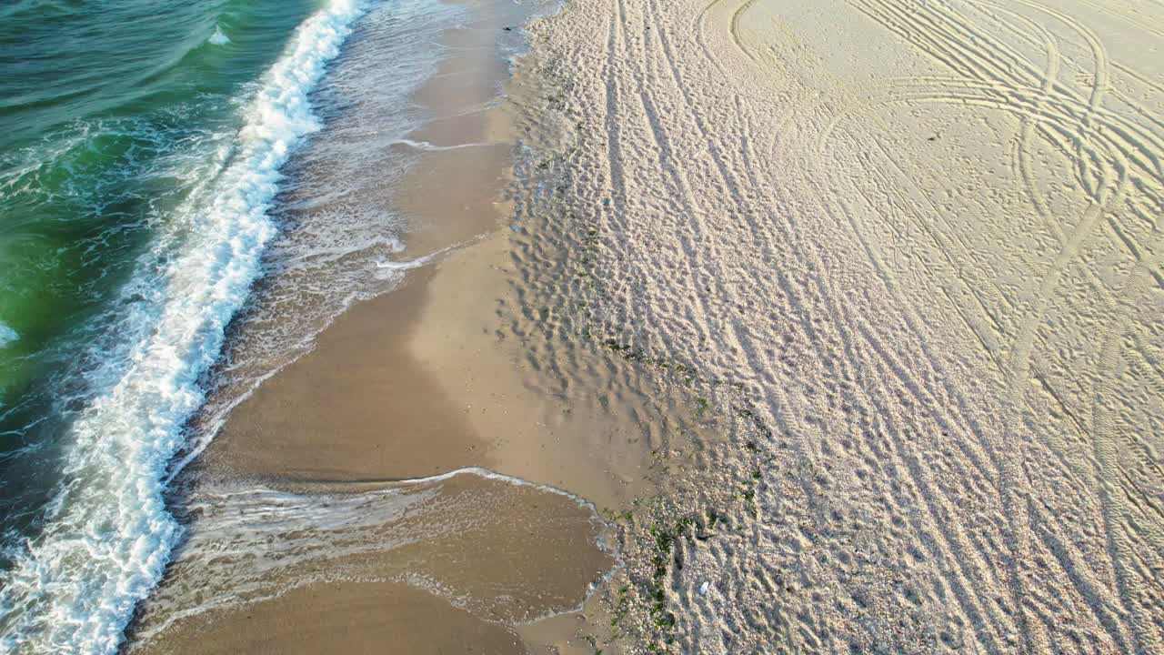 이스라엘 남쪽 도시 아스론의 해변.