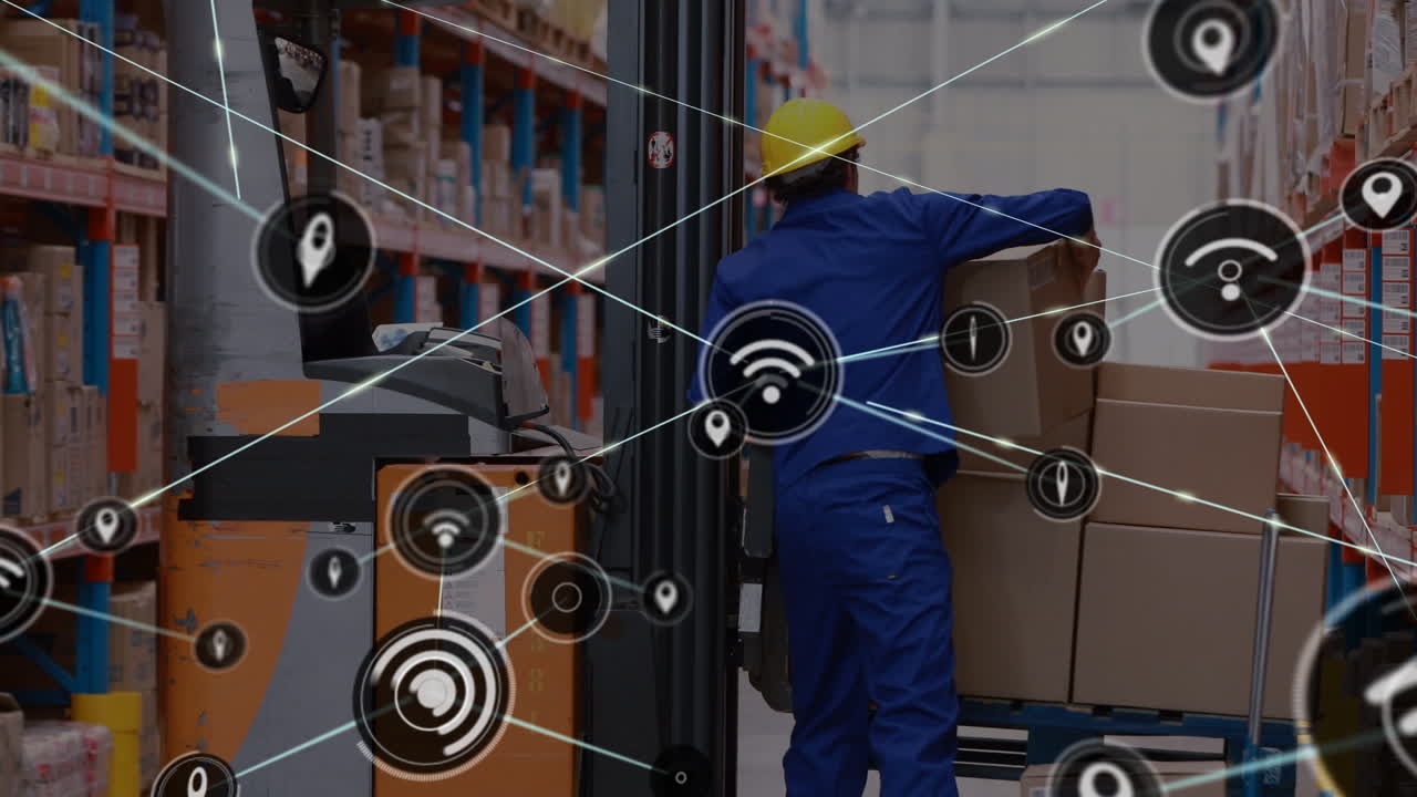 animación de la red de conexiones con iconos sobre el hombre caucásico en el almacén