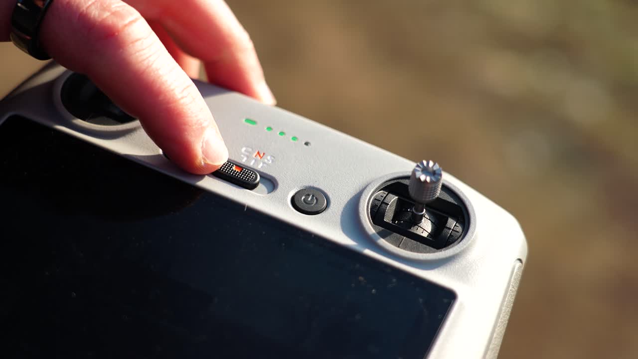 드론의 원격 제어, 사람이 다른 비행 모드를 변경