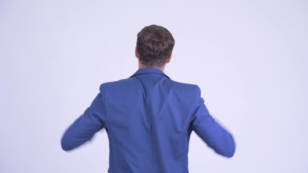 행복한 젊은 잘생긴 사업가