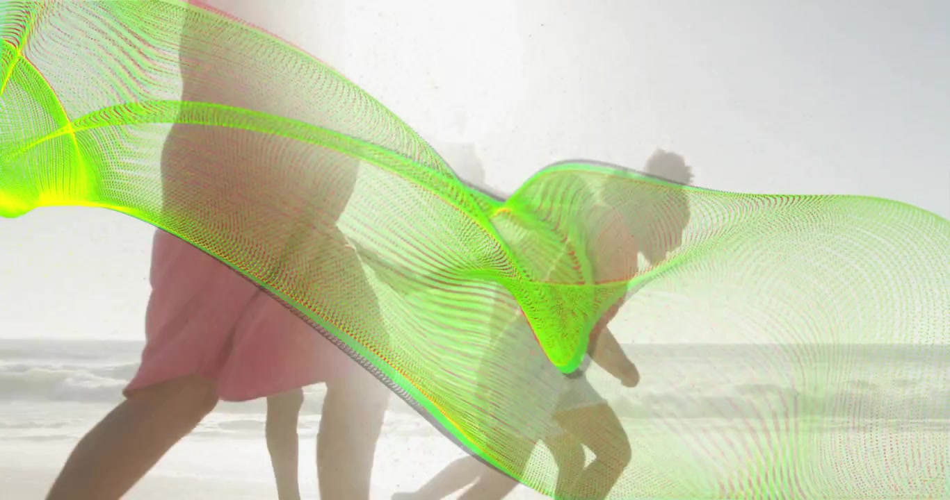 Mehrgenerationenfamilie spaziert am nassen Ufer, mit grüner digitaler Wellenüberlagerung für Technologie.