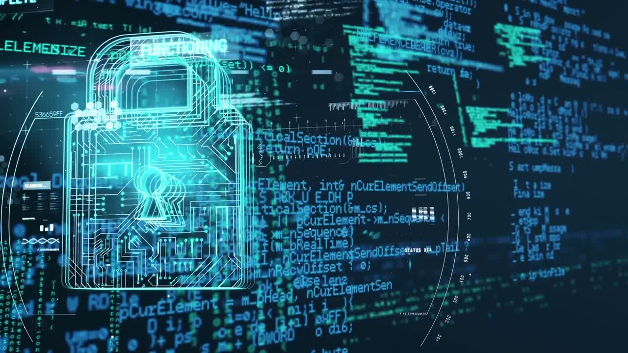animación del procesamiento de datos a través de un candado de seguridad en línea con una placa de circuitos informáticos