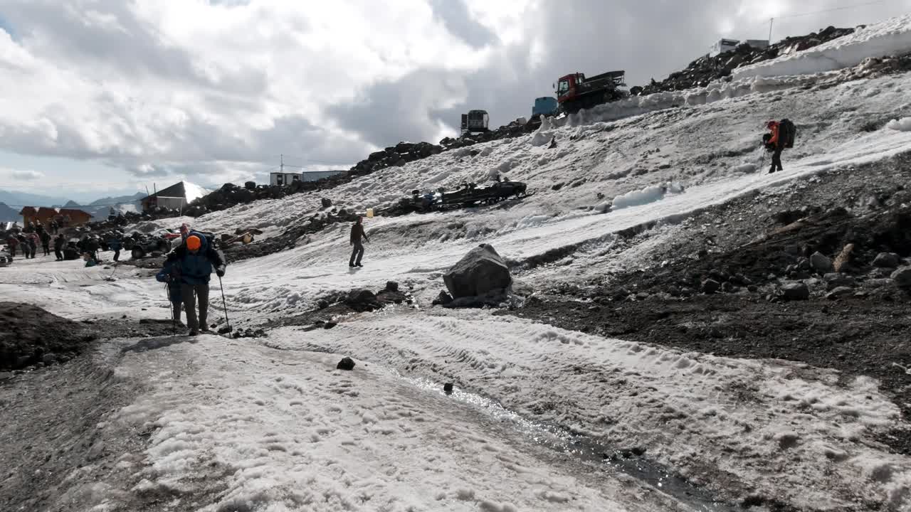 산악 산책 탐험