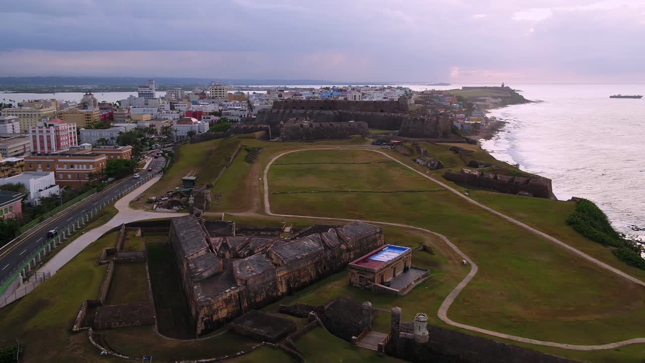 푸에르토리코 올드 산 후안의 요새 산 크리스토발