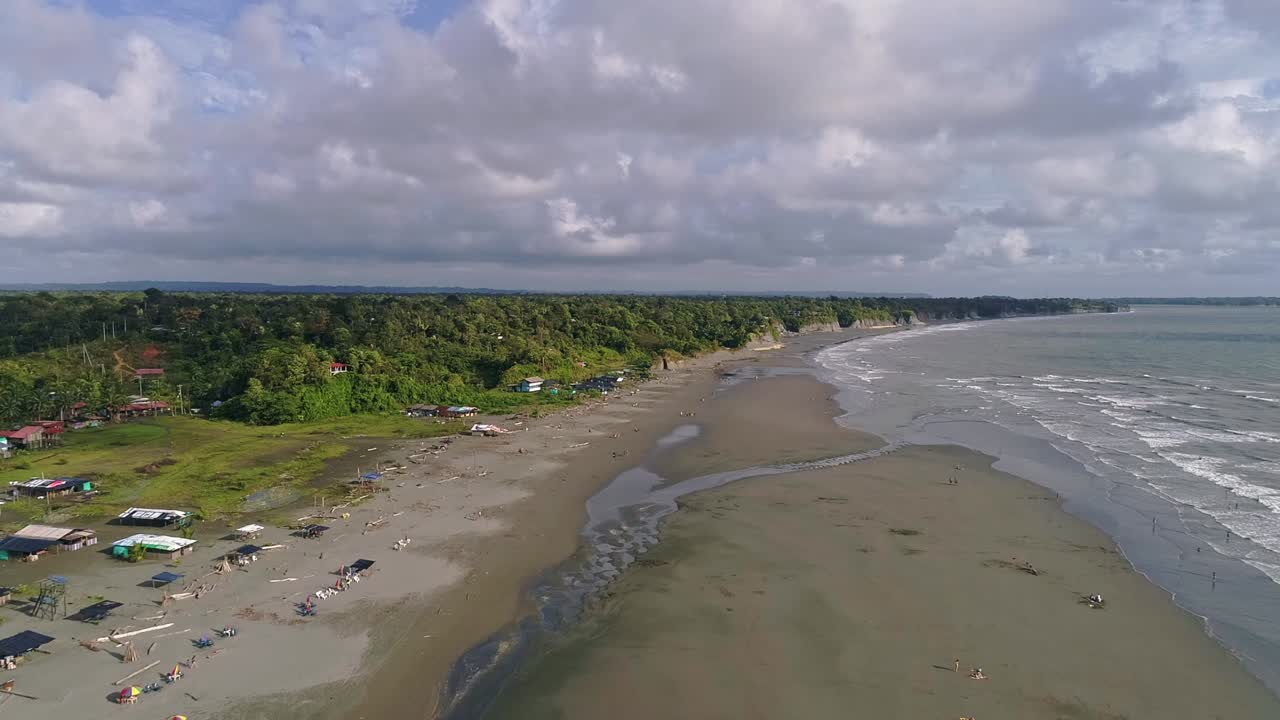 explorando la playa de la barra: un parque natural nacional costero colombiano