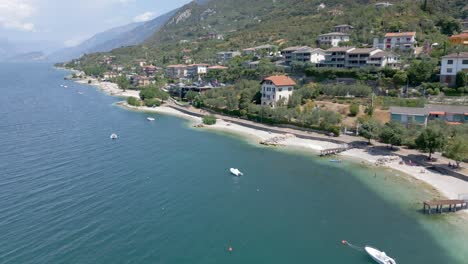 Luftaufnahme-Der-Küsten-Von-Malcesine-Italien