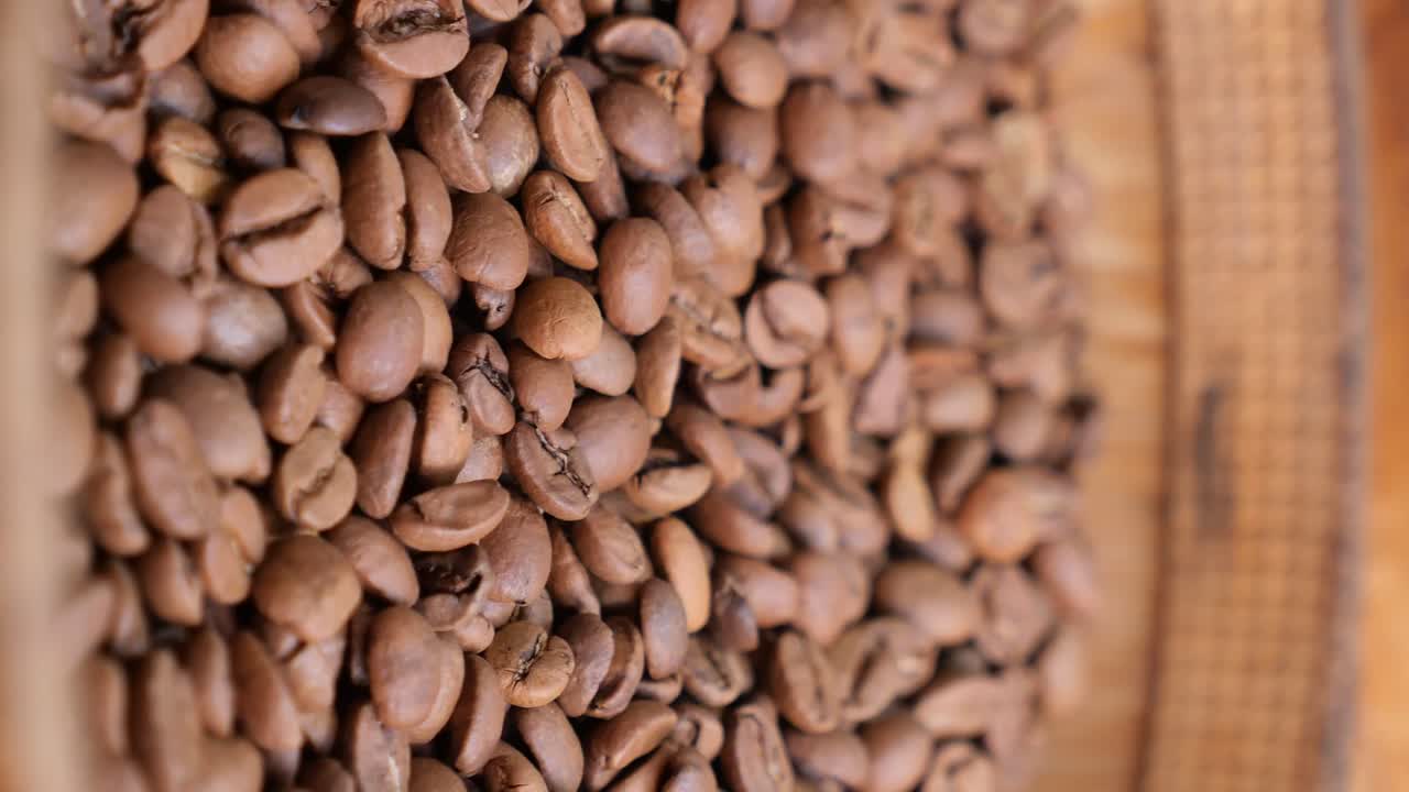 granos de café tostados